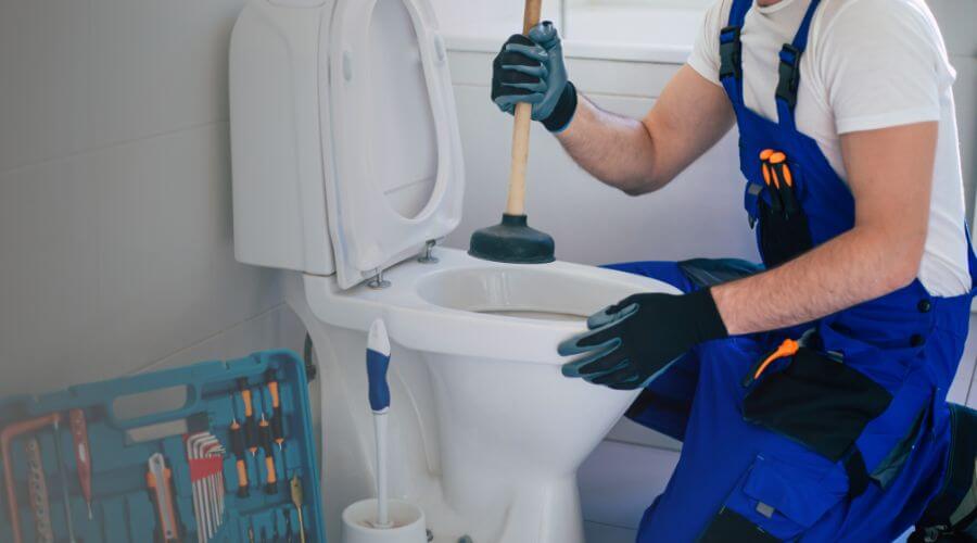 Expert burst pipe repair services in Adair, IA